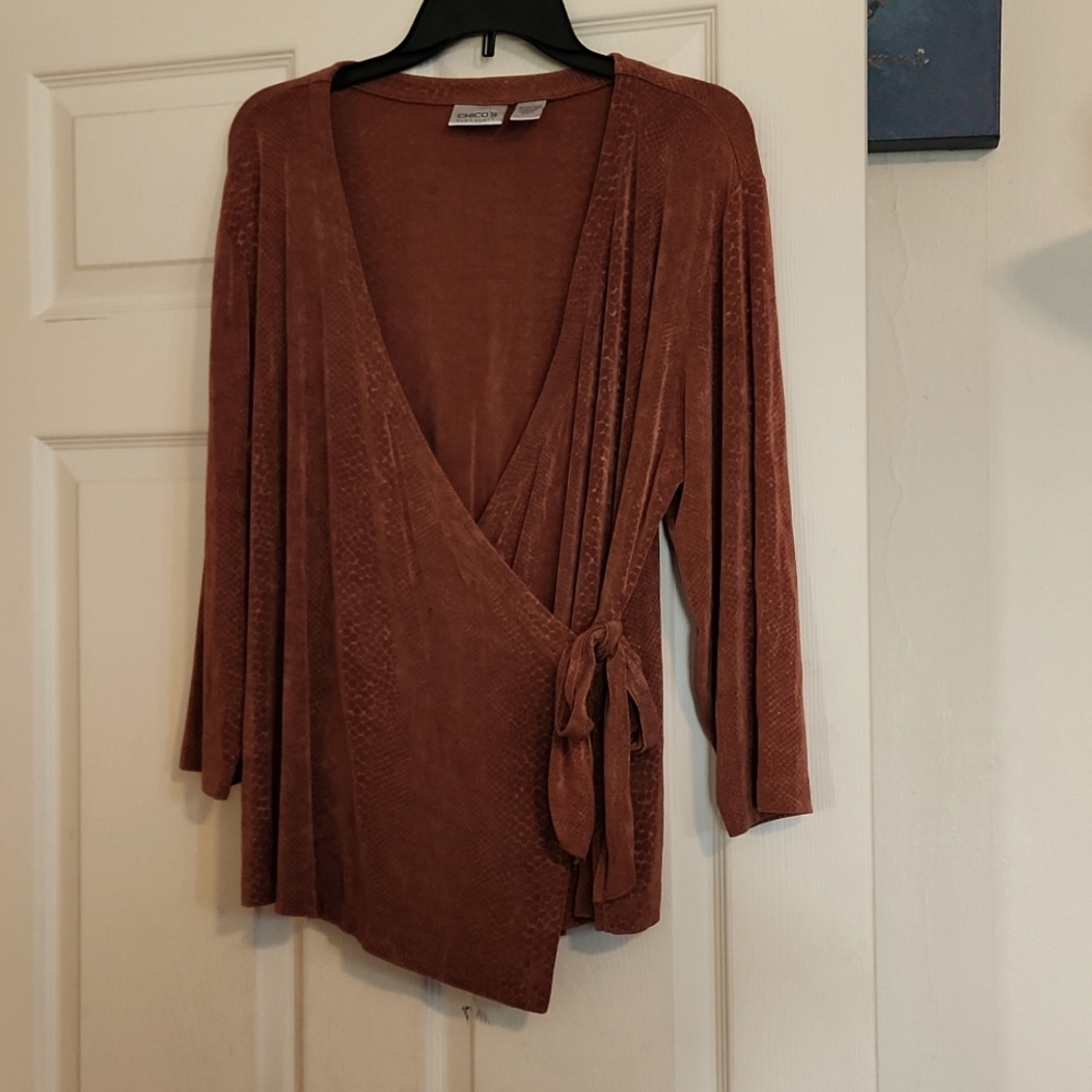 Chico's size 3 brown snakeskin print wrap shirt